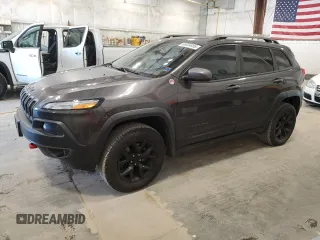 2016 Jeep Cherokee Trailhawk с VIN 1C4PJMBS5GW146709, выставлен на аукционе Copart как лот 66534955 с пробегом 181 186 миль миль и Чистый • Clean title. История ставок и продаж доступна на DreamBid. Изображение 1.
