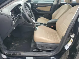 2021 Volkswagen Jetta SEL z VIN 3VWE57BU5MM013374, wystawiony jako Copart lot #58579395 z przebiegiem 50 968 mil mil oraz Czysty tytuł • Clean title. Historia ofert i sprzedaży dostępna na DreamBid. Obrazek 7.