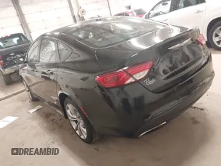 2015 Chrysler 200 S with VIN 1C3CCCBBXFN557664, listed as a IAAI auction lot 41933511 with 97,017 mi miles. Bid and sale history available at carsss.com. Image 3.