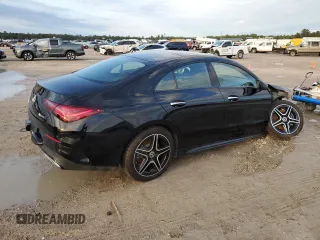 2024 Mercedes-Benz CLA 250 z VIN W1K5J4HB5RN452015, wystawiony jako Copart lot #79167324 z przebiegiem 4 767 mil mil oraz Szkoda całkowita • Salvage title. Historia ofert i sprzedaży dostępna na DreamBid. Obrazek 3.