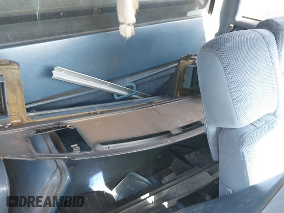 1987 Ford Ranger XL with VIN 1FTCR14A7HPB48449, listed as a IAAI auction lot 42169102 with 29,193 mi miles and . Bid and sale history available at DreamBid. Image 8.