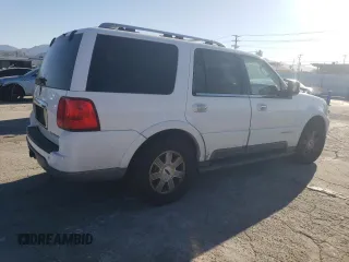 2003 Lincoln Navigator Ultimate with VIN 5LMFU27R63LJ38538, listed as a Copart auction lot 46614635 with 124,487 mi miles and Salvage Title. Bid and sale history available at carsss.com. Image 3.