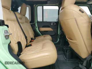 2018 Jeep Wrangler Unlimited Sahara z VIN 1C4HJXEN2JW211387, wystawiony jako Copart lot #42776935 z przebiegiem 66 170 mil mil oraz Szkoda całkowita • Salvage title. Historia ofert i sprzedaży dostępna na DreamBid. Obrazek 10.