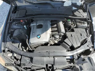 2006 BMW 3 Series 325i with VIN WBAVB13556PT27892, listed as a Copart auction lot 61299455 with 121,678 mi miles and Salvage title. Bid and sale history available at DreamBid. Image 11.