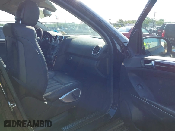 2006 Mercedes-Benz M 350 with VIN 4JGBB86E76A007773, listed as a IAAI auction lot 42517497 with 109,597 mi miles and . Bid and sale history available at DreamBid. Image 5.