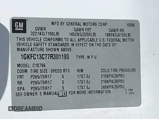 2007 GMC Yukon SLE w/3SA with VIN 1GKFC13C77R301193, listed as a IAAI auction lot 41995771 with 274,631 mi miles. Bid and sale history available at carsss.com. Image 9.