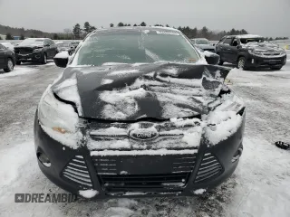 2012 Ford Focus SE with VIN 1FAHP3F26CL460281, listed as a Copart auction lot 83406544 with 147,530 mi miles and Salvage Title. Bid and sale history available at DreamBid. Image 5.