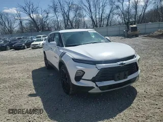 2024 Chevrolet Blazer LT z VIN 3GNKBHR46RS182730, wystawiony jako Copart lot #52231375 z przebiegiem 11 601 mil mil oraz Szkoda całkowita • Salvage title. Historia ofert i sprzedaży dostępna na DreamBid. Obrazek 14.
