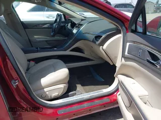 2016 Lincoln MKZ с VIN 3LN6L2G91GR618905, выставлен на аукционе IAAI как лот 42068968 с пробегом 34 942 миль миль и . История ставок и продаж доступна на DreamBid. Изображение 5.
