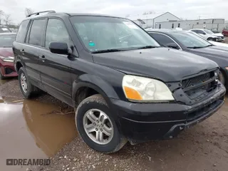 2003 Honda Pilot EX with VIN 2HKYF18543H507370, listed as a IAAI auction lot 41842275 with 238,860 mi miles. Bid and sale history available at carsss.com. Image 1.