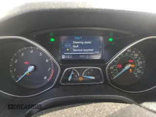 2014 Ford Focus SE z VIN 1FADP3K28EL104745, wystawiony jako Copart lot #54496215 z przebiegiem 154 565 mil mil oraz Szkoda całkowita • Salvage title. Historia ofert i sprzedaży dostępna na DreamBid. Obrazek 9.