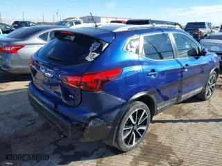 2017 Nissan Rogue Sport S with VIN JN1BJ1CP3HW004298, listed as a IAAI auction lot 41327345 with 71,275 mi miles. Bid and sale history available at carsss.com. Image 4.