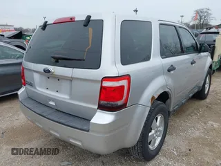 2010 Ford Escape XLS с VIN 1FMCU0C75AKB62752, выставлен на аукционе IAAI как лот 41962316 с пробегом 159 942 миль миль и . История ставок и продаж доступна на DreamBid. Изображение 4.