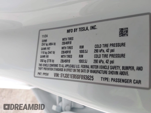 2025 Tesla Model 3 Long Range с VIN 5YJ3E1EB5SF893625, выставлен на аукционе IAAI как лот 42476724 с пробегом 4 445 миль миль и . История ставок и продаж доступна на DreamBid. Изображение 9.