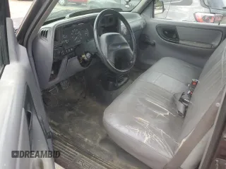 1994 Ford Ranger Splash z VIN 1FTCR10A7RTA86758, wystawiony jako Copart lot #54618164 z przebiegiem 110 169 mil mil oraz Nie do naprawy • Non repairable. Historia ofert i sprzedaży dostępna na DreamBid. Obrazek 8.
