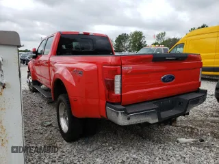 2018 Ford F-450 XL with VIN 1FT8W4DTXJEC07576, listed as a Copart auction lot 66168894 with 131,660 mi miles and Salvage Title. Bid and sale history available at carsss.com. Image 3.