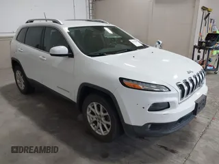 2016 Jeep Cherokee Latitude z VIN 1C4PJMCS5GW341286, wystawiony jako IAAI lot #40723940 z przebiegiem 113 040 mil mil oraz . Historia ofert i sprzedaży dostępna na DreamBid. Obrazek 1.