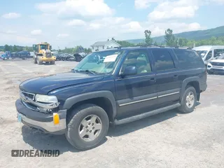 2004 Chevrolet Suburban LT with VIN 1GNFK16Z44J177576, listed as a IAAI auction lot 42469659 with 272,849 mi miles and . Bid and sale history available at DreamBid. Image 2.