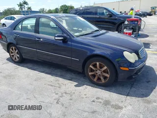 2007 Mercedes-Benz C 280 Luxury with VIN WDBRF54H57F881982, listed as a IAAI auction lot 42167028 with 190,661 mi miles and . Bid and sale history available at DreamBid. Image 1.
