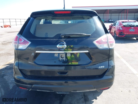 2016 Nissan Rogue S with VIN JN8AT2MV5GW143468, listed as a IAAI auction lot 41931113 with 132,497 mi miles. Bid and sale history available at carsss.com. Image 15.