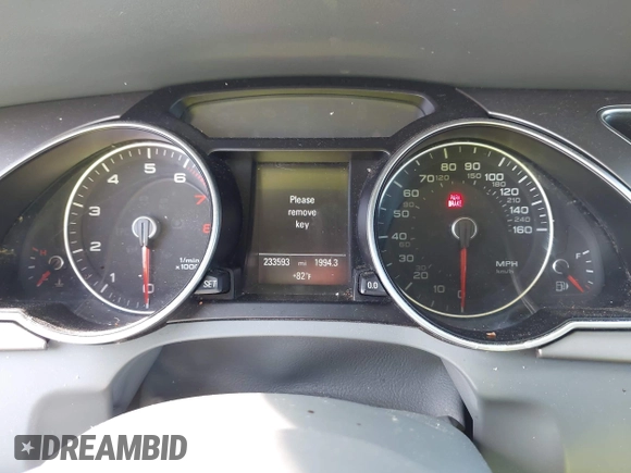 2013 Audi A5 Premium Plus z VIN WAULFAFH5DN009944, wystawiony jako IAAI lot #42508314 z przebiegiem 233 593 mil mil oraz . Historia ofert i sprzedaży dostępna na DreamBid. Obrazek 7.