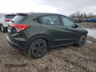 2018 Honda HR-V LX with VIN 3CZRU6H33JM703565, listed as a Copart auction lot 53083905 with 83,724 mi miles and Salvage Title. Bid and sale history available at carsss.com. Image 3.