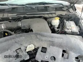 2017 Ram 1500 Tradesman z VIN 1C6RR7FG3HS582015, wystawiony jako Copart lot #83800285 z przebiegiem 103 389 mil mil oraz Szkoda całkowita • Salvage title. Historia ofert i sprzedaży dostępna na DreamBid. Obrazek 15.