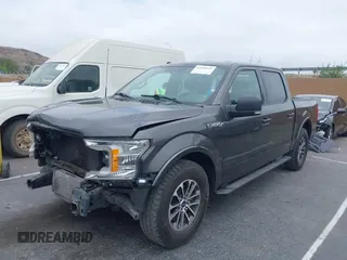 2018 Ford F-150 XL z VIN 1FTEW1CP1JKF15209, wystawiony jako IAAI lot #42048362 z przebiegiem 95 882 mil mil oraz . Historia ofert i sprzedaży dostępna na DreamBid. Obrazek 19.
