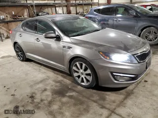 2013 Kia Optima SX w/Limited Pkg with VIN 5XXGR4A63DG114349, listed as a Copart auction lot 45192365 with 111,149 mi miles and Salvage Title. Bid and sale history available at carsss.com. Image 4.