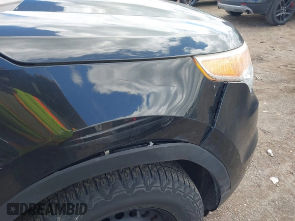 2013 Ford Explorer z VIN 1FM5K7B98DGC59848, wystawiony jako IAAI lot #42335879 z przebiegiem 194 714 mil mil oraz . Historia ofert i sprzedaży dostępna na DreamBid. Obrazek 6.