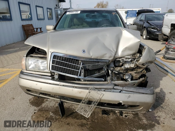 1997 Mercedes-Benz C z VIN WDBHA23EXVF601373, wystawiony jako Copart lot #78402194 z przebiegiem 187 821 mil mil oraz Szkoda całkowita • Salvage title. Historia ofert i sprzedaży dostępna na DreamBid. Obrazek 5.