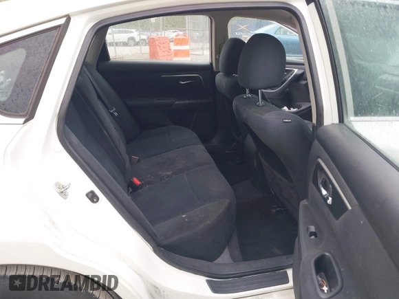2015 Nissan Altima SL z VIN 1N4AL3AP7FN382800, wystawiony jako IAAI lot #42102763 z przebiegiem Nie podano mil oraz . Historia ofert i sprzedaży dostępna na DreamBid. Obrazek 8.