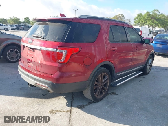 2017 Ford Explorer XLT with VIN 1FM5K7D85HGA84825, listed as a IAAI auction lot 41843831 with 153,594 mi miles and . Bid and sale history available at DreamBid. Image 4.