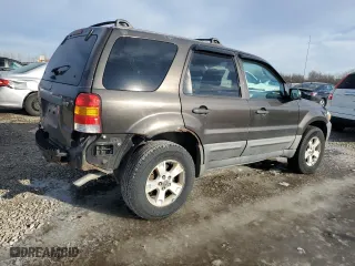 2007 Ford Escape XLT with VIN 1FMYU93117KA66082, listed as a Copart auction lot 83591914 with 229,950 mi miles and Clean Title. Bid and sale history available at carsss.com. Image 3.