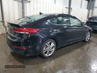 2017 Hyundai Elantra SE z VIN 5NPD84LF5HH002214, wystawiony jako Copart lot #56302285 z przebiegiem 135 856 mil mil oraz Szkoda całkowita • Salvage title. Historia ofert i sprzedaży dostępna na DreamBid. Obrazek 3.