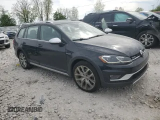 2019 Volkswagen Golf S z VIN 3VWH17AUXKM515711, wystawiony jako Copart lot #56496305 z przebiegiem 44 196 mil mil oraz Czysty tytuł • Clean title. Historia ofert i sprzedaży dostępna na DreamBid. Obrazek 4.