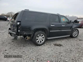 2011 GMC Yukon XL Denali with VIN 1GKS1MEF7BR165394, listed as a Copart auction lot 88813415 with 250,065 mi miles and Salvage Title. Bid and sale history available at carsss.com. Image 3.