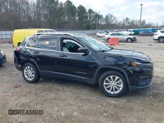 2019 Jeep Cherokee Latitude with VIN 1C4PJLCBXKD490470, listed as a IAAI auction lot 41542565 with 71,800 mi miles. Bid and sale history available at carsss.com. Image 12.