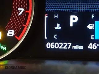 2022 Mitsubishi Eclipse Cross SE z VIN JA4ATWAAXNZ057521, wystawiony jako IAAI lot #41359901 z przebiegiem 60 227 mil mil oraz . Historia ofert i sprzedaży dostępna na DreamBid. Obrazek 15.