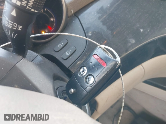 2008 Acura MDX with VIN 2HNYD28278H527107, listed as a IAAI auction lot 41861581 with 214,725 mi miles and . Bid and sale history available at DreamBid. Image 11.