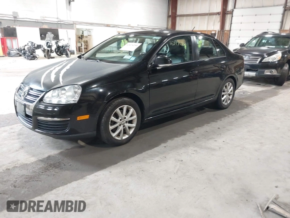 2010 Volkswagen Jetta Limited Edition with VIN 3VWAZ7AJ4AM114279, listed as a IAAI auction lot 42474290 with 170,585 mi miles and . Bid and sale history available at DreamBid. Image 2.