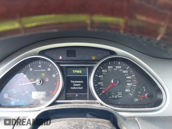 2013 Audi Q7 S line Prestige с VIN WA1DGAFE8DD012301, выставлен на аукционе IAAI как лот 41768600 с пробегом 312 744 миль миль и . История ставок и продаж доступна на DreamBid. Изображение 7.