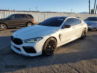 2022 BMW M8 Competition with VIN WBSGV0C07NCJ81642, listed as a Copart auction lot 88699925 with 28,286 mi miles and Salvage Title. Bid and sale history available at carsss.com. Image 1.