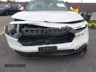 2024 Honda Accord Touring with VIN 1HGCY2F81RA014559, listed as a IAAI auction lot 42036422 with 39,914 mi miles and . Bid and sale history available at DreamBid. Image 17.