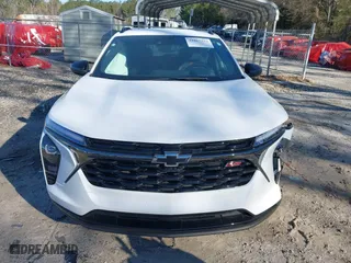 2025 Chevrolet Trax 2RS with VIN KL77LJEP0SC025657, listed as a IAAI auction lot 41867254 with 17,184 mi miles. Bid and sale history available at carsss.com. Image 13.
