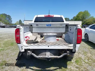 2018 Chevrolet Colorado 2WD LT with VIN 1GCGSCENXJ1238674, listed as a IAAI auction lot 42065449 with Not Provided miles and . Bid and sale history available at DreamBid. Image 17.