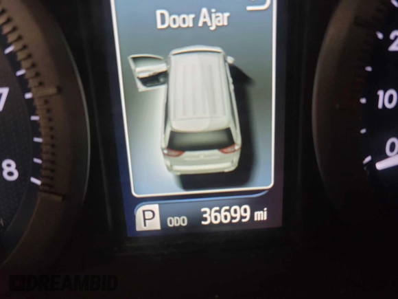 2020 Toyota Sienna LE with VIN 5TDJZ3DC2LS251216, listed as a IAAI auction lot 42613559 with 36,699 mi miles and . Bid and sale history available at DreamBid. Image 21.