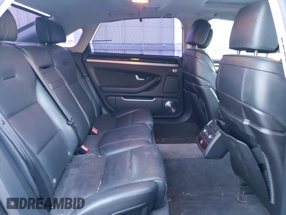 2010 Audi A8 z VIN WAURVAFA2AN006236, wystawiony jako Copart lot #88578205 z przebiegiem 224 467 mil mil oraz Czysty tytuł • Clean title. Historia ofert i sprzedaży dostępna na DreamBid. Obrazek 10.