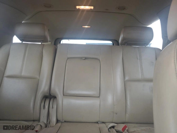 2007 Chevrolet Suburban LTZ with VIN 1GNFK16327J163076, listed as a Copart auction lot 51126065 with 231,076 mi miles and Salvage Title. Bid and sale history available at carsss.com. Image 10.