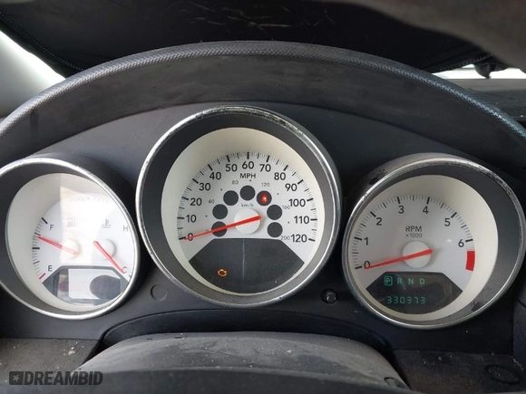 2008 Dodge Caliber SXT with VIN 1B3HB48B48D578845, listed as a IAAI auction lot 41841247 with 330,373 mi miles. Bid and sale history available at carsss.com. Image 7.